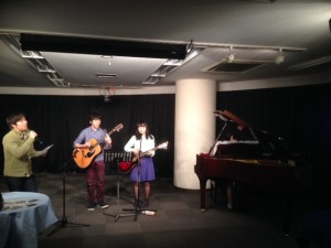 クリスマスパーティー,音楽演奏,秋葉原レンタル会場