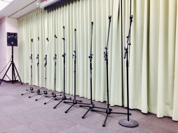 無料で利用できる 音響機材 秋葉原の貸切ホールマイクスタンド9