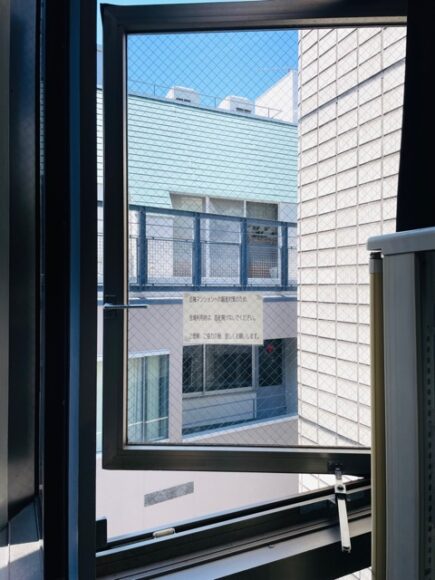 窓 秋葉原貸しホール 換気 秋葉原ハンドレッド