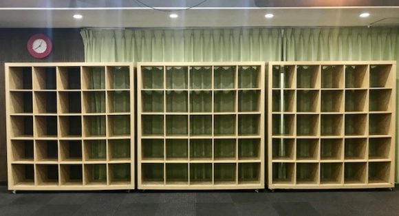 秋葉原イベントスペース BOX棚 収納棚 荷物置き場