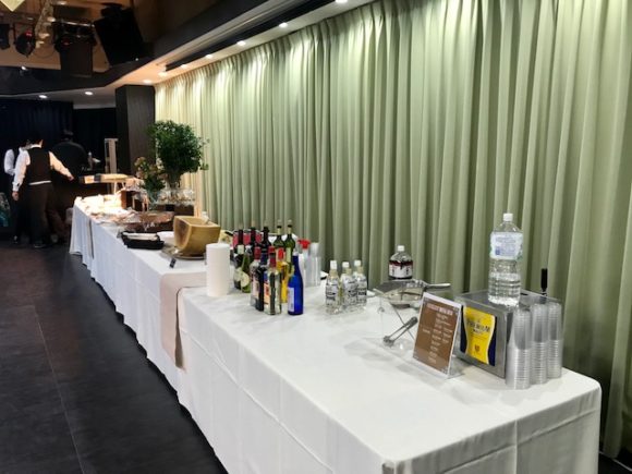 企業パーティー会場