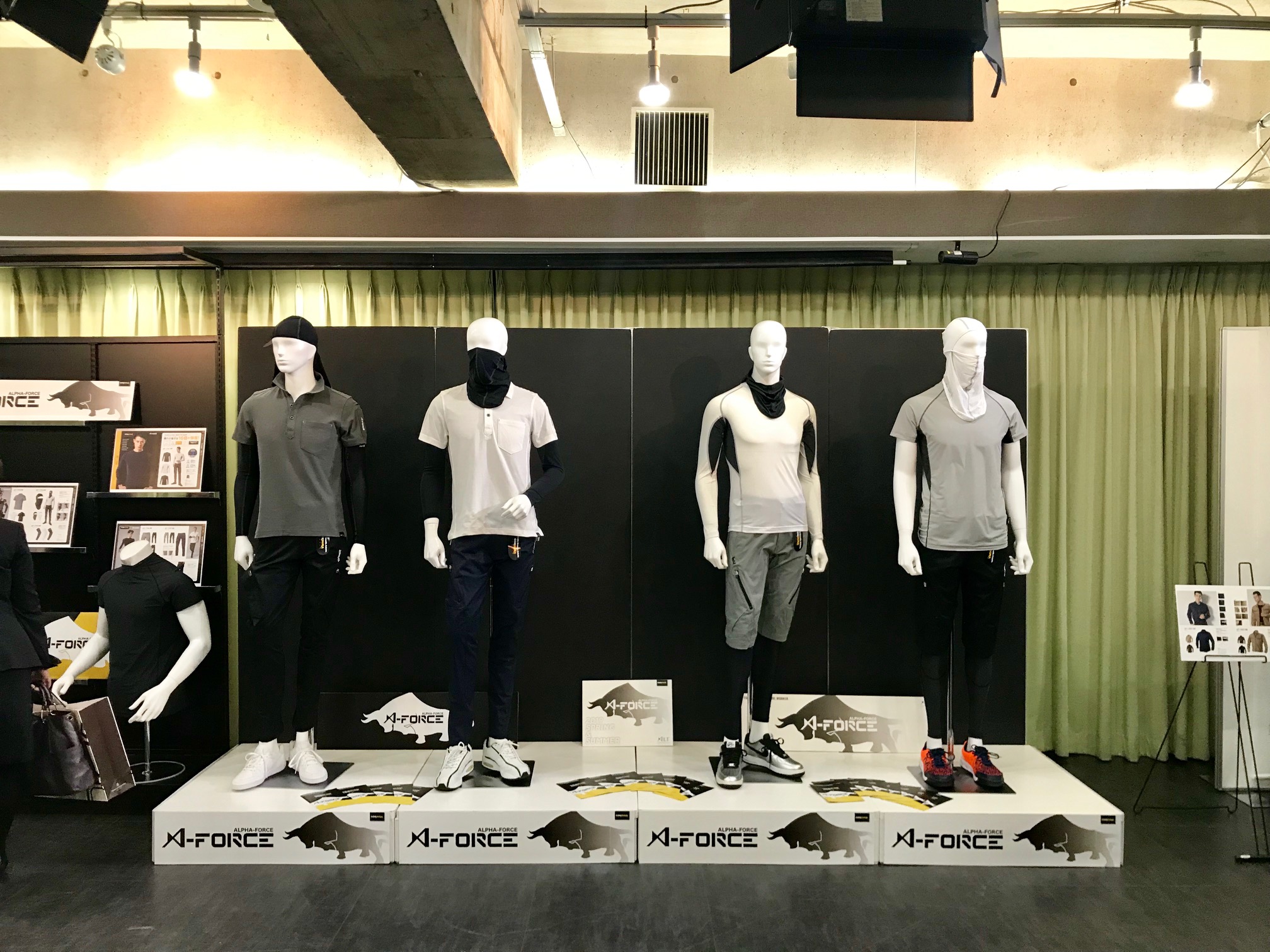 秋葉原の展示会会場 ハンドレッドスクエア倶楽部